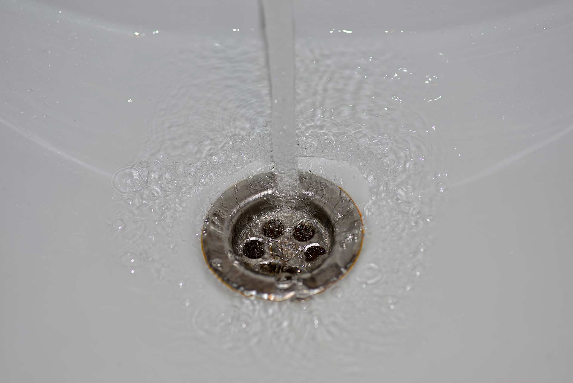 A2B Drains provides services to unblock blocked sinks and drains for properties in Lower Sunbury.